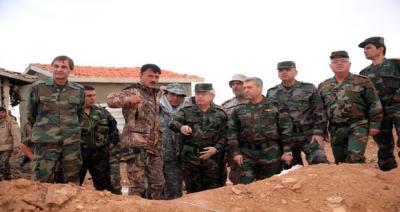 العماد أيوب يزور القوات العاملة في جبل شاعر بريف حمص الشرقي ويؤكد أهمية المهام الوطنية المقدسة التي ينفذونها دفاعا عن الوطن