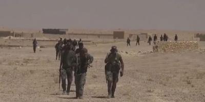 وحدات من الجيش العربي السوري تطبق الحصار على مجموعة كبيرة من إرهابيي (داعش) في عقيربات بريف سلمية الشرقي
