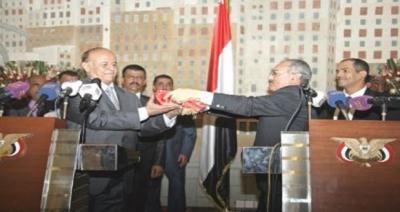 الرئيس اليمنى السابق يدعو خلفه الرئيس هادى  لتنظيم انتخابات رئاسية وتشريعية مبكرة للخروج من الازمة الراهنة