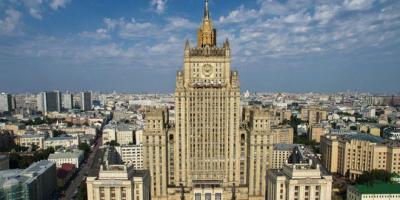 موسكو : طرد واشنطن للدبلوماسيين الروس لن يبقى دون رد صارم