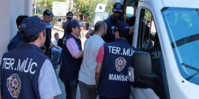 سلطات النظام التركي تصدر مذكرات اعتقال بحق 70 ضابطاً بالجيش