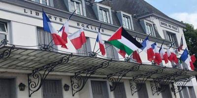 مدن فرنسية ترفع العلم الفلسطيني على مباني البلديات