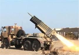 القوة الصاروخية للجيش واللجان الشعبية تقصف عدداً من مواقع العدو السعودي بجيزان وعسير