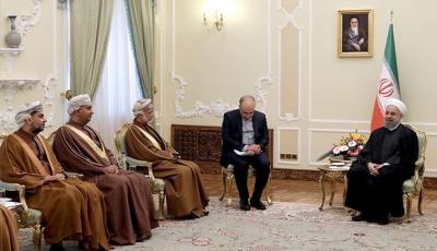 الرئيس روحاني : يشيد بمواقف وتعاون البلد الجار عمان في الملف النووي