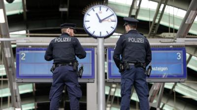 الاتحادي لمكافحة الجريمة في ألمانيا : عشرات الإرهابيين ربما دخلوا ألمانيا بصفة لاجئين