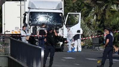 الكشف عن هوية منفذ هجوم الشاحنة في نيس الفرنسية