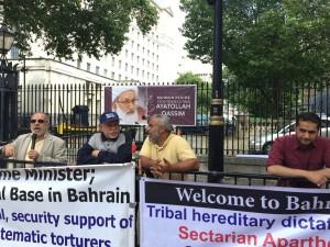 محتجّون يطالبون رئيسة وزراء بريطانيا بتغيير سياسة بلادها حيال البحرين