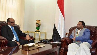 رئيس المجلس السياسي الأعلى يلتقي محافظ لحج