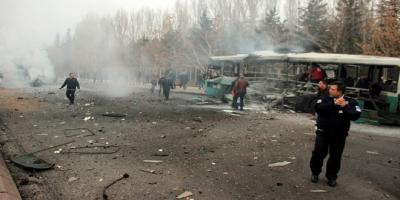 مقتل 13 جنديا تركيا على الأقل وإصابة 48 في تفجير حافلة بمدينة قيصرية