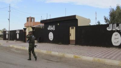 داعش يفرغ المنازل من سكانها.. ونساء الموصل يتحدن لمواجهته