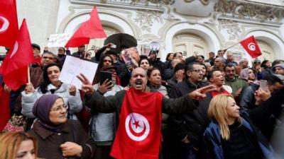 احتجاجات في تونس ضد عودة من كانوا في صفوف التكفيريين