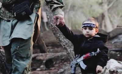  “داعش” يقطع يدي طفلين لم ينفذا حكم الإعدام!